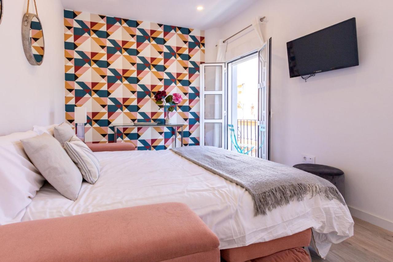 Nine O Clock San Luis Skyview Apartman Sevilla Kültér fotó